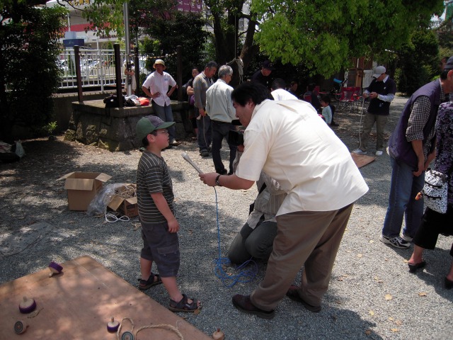 テレビ神奈川　インタビュー中