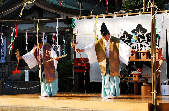 祭事の様子 祭事の様子