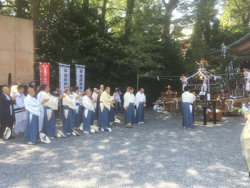 玉串拝礼　総代