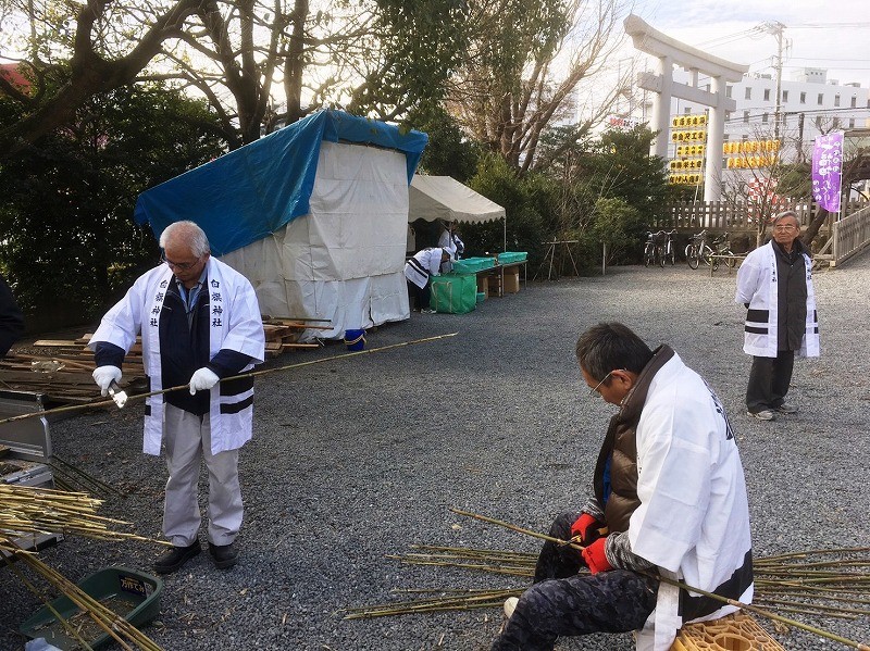 どんど焼き準備２