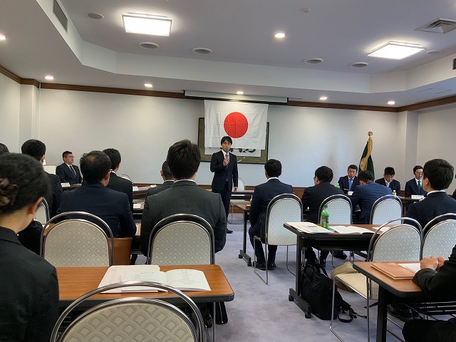 0F587EAE-F7D8-48EC-B89E-9503CD165FB6