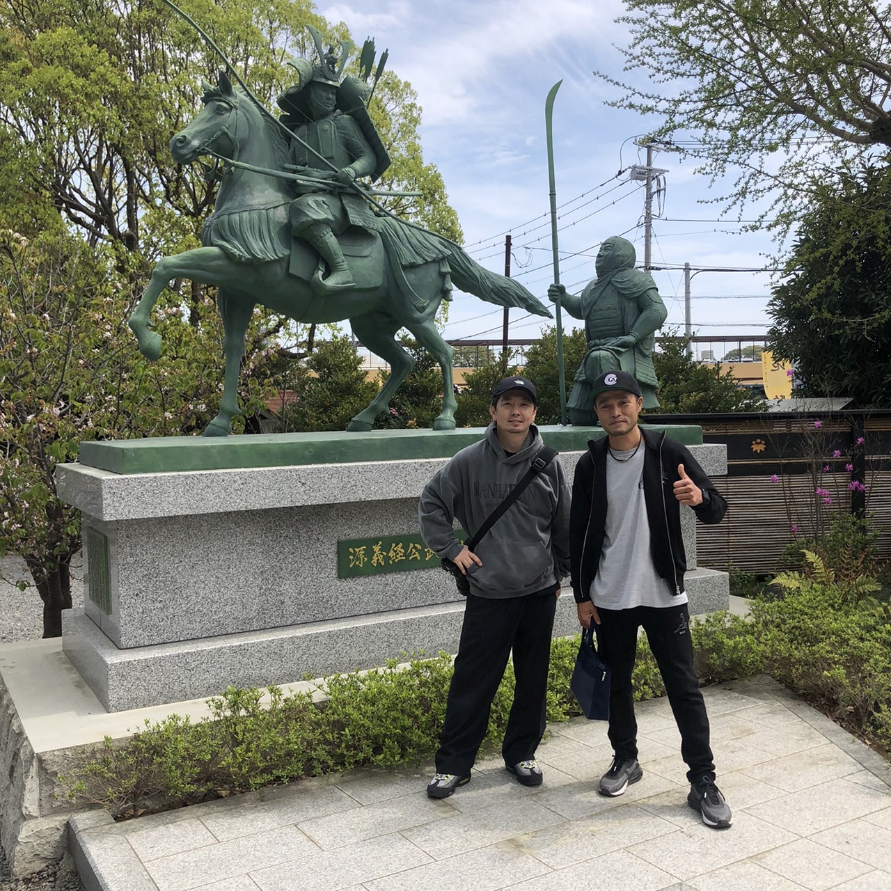 湘南乃風】SHOCK EYEさんが参拝に来られました！ - 相州藤沢 白旗神社